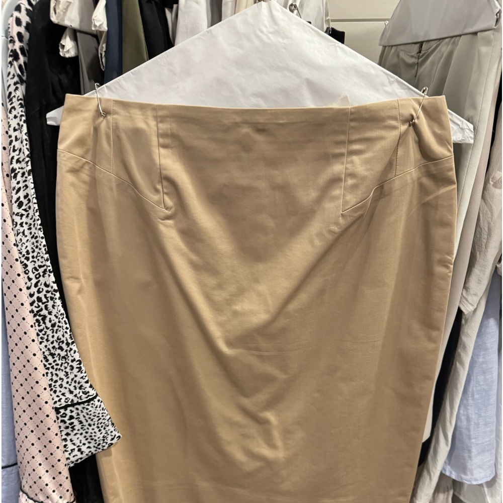 Ann Taylor tan 6p skirt